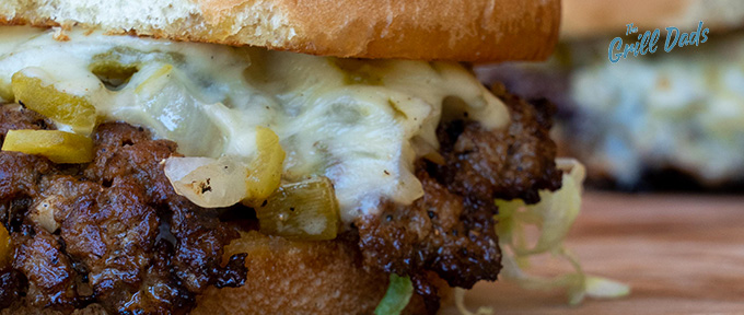 Grill Dads Hatch Chili Cheese Smash Burger