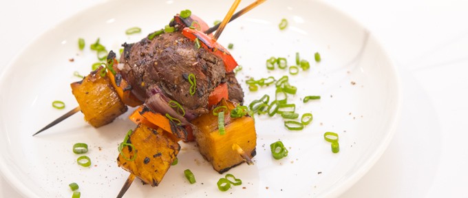 hawaiian-beef-kabobs