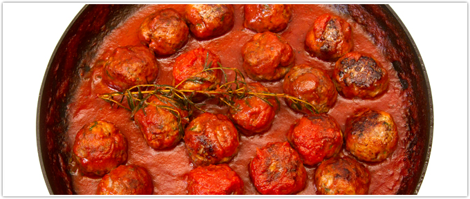 Italian Meatballs With Tomato Sauce