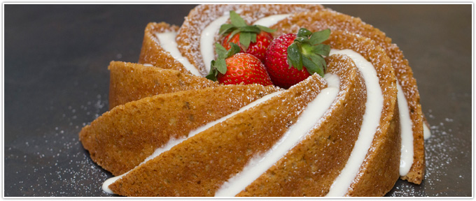 lemon-lavender-bundt-cake