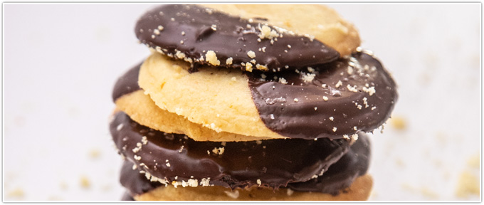 orange-dark-chocolate-shortbread-cookies