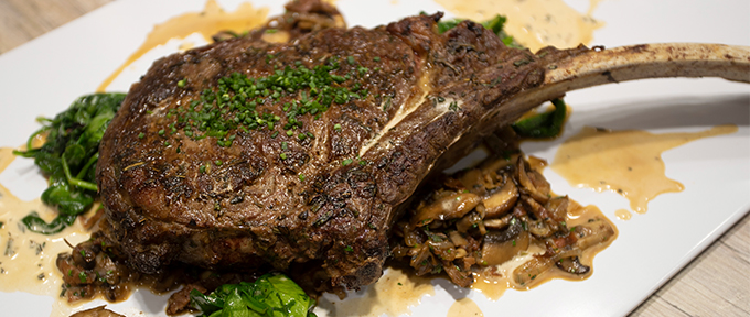 roasted-tomahawk-cremini-mushroom