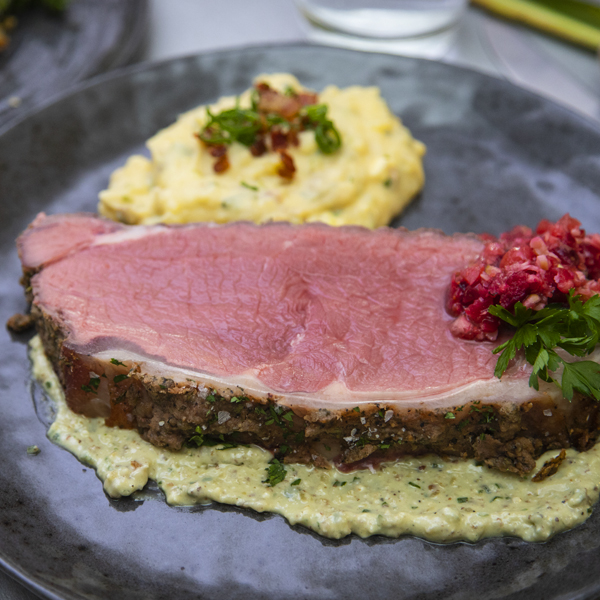 HorseradishCrusted Boneless Strip Loin Roast With