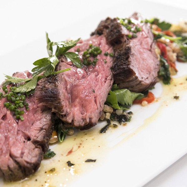 Piedmontese.com | Mediterranean Steak & Farro Salad Recipe